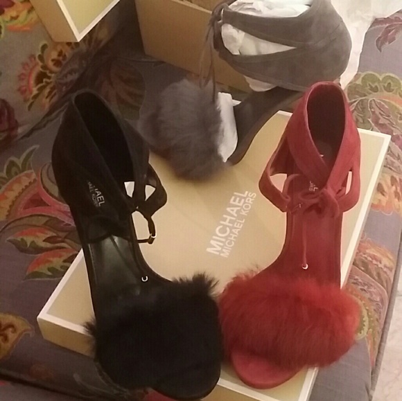 Michael Michael Kors Remi rabbit and suede pumps - Picture 3 of 6